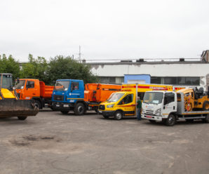 У «Київтеплоенерго» закупили шість одиниць техніки для асфальтування дворів після аварій, – Хрещатик, 15.08.2019