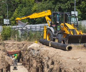 На Старонаводницькій замінюють ще одну аварійну ділянку тепломережі