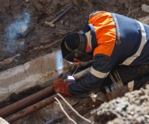 Київтеплоенерго замінило тепломережі гарячого водопостачання на вулиці вул. Героїв полку «Азов»