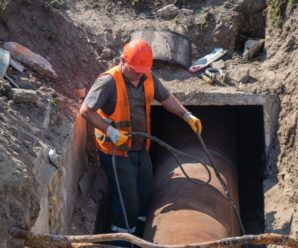 Київтеплоенерго замінило пошкоджену ділянку магістральної тепломережі в Шевченківському районі