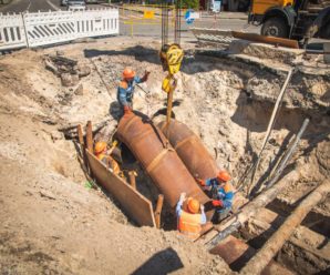 Київтеплоенерго виконало роботи із заміни аварійного трубопроводу у місцевості зі складним природним рельєфом