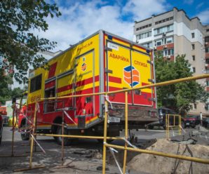 Київтеплоенерго відремонтувало магістральний трубопровід на Подолі